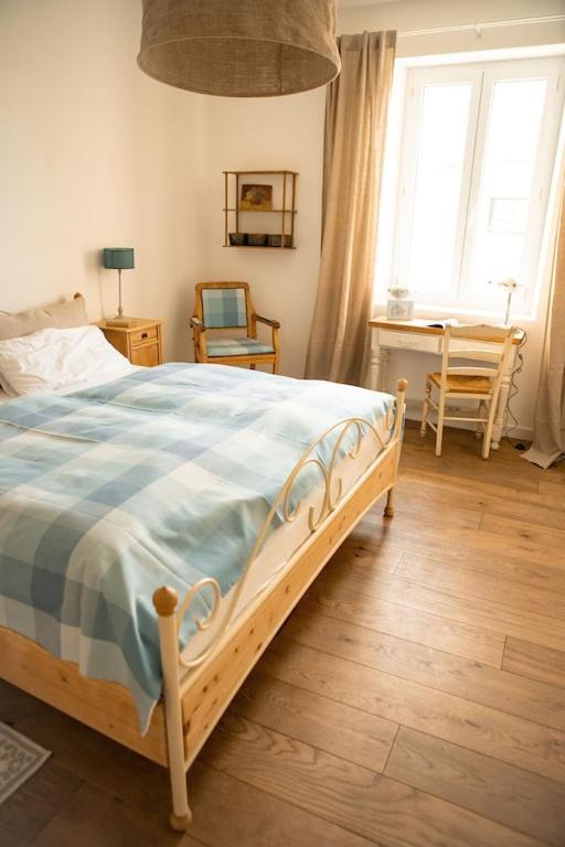 La Maison Du Bassin LʼIsle-sur-la-Sorgue Eksteriør billede